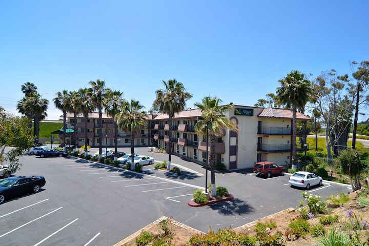 Hotel 5 of 52