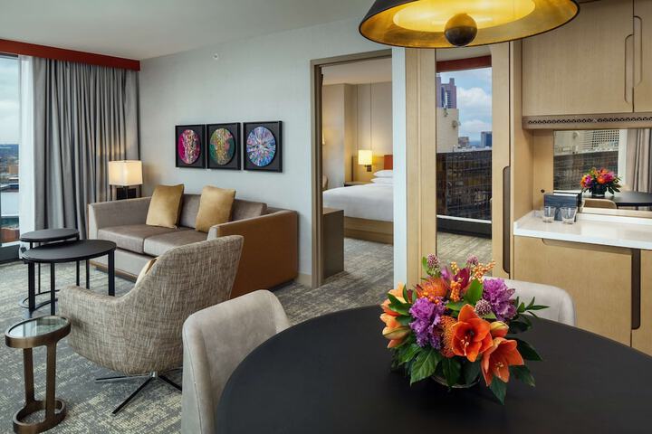 Room 20 of 112