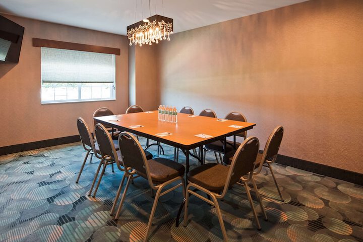 Best Western Plus Harrisburg Mechanicsburg