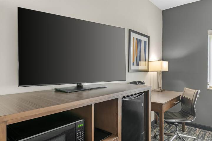 Best Western Plus Washington Hotel