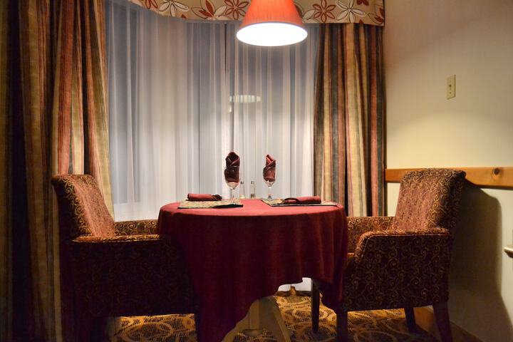 Room 23 of 54