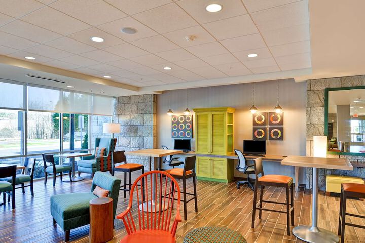 Home2 Suites by Hilton Winston-Salem Hanes Mall