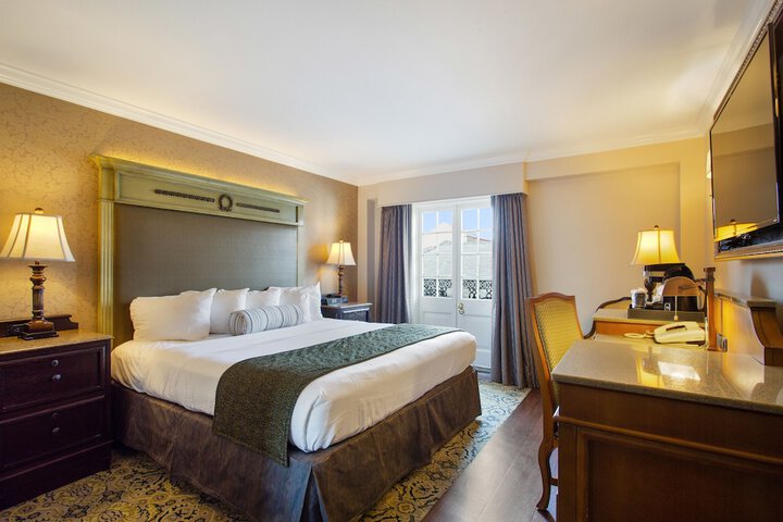 Room 18 of 67