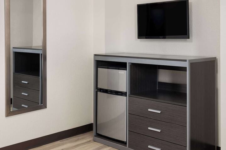 Room 20 of 50