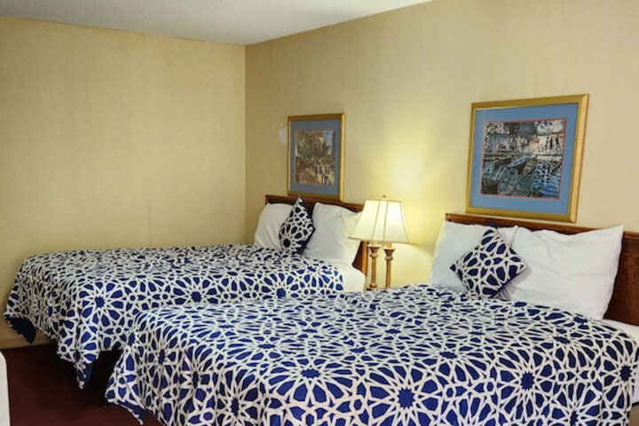 Room 21 of 46