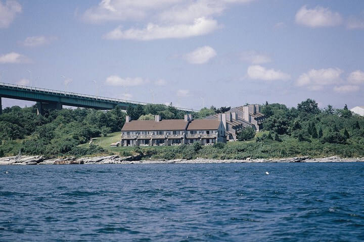 Hotel 6 of 82