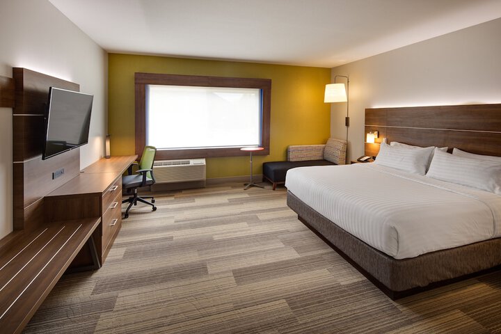 Holiday Inn Express & Suites Terrace by IHG