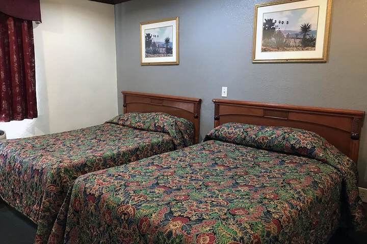 Room 42 of 46