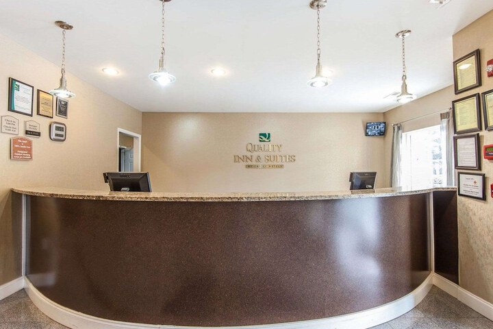 Quality Inn & Suites Bremen