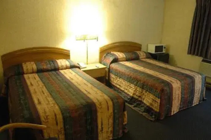 BUDGET INN - APPOMATTOX