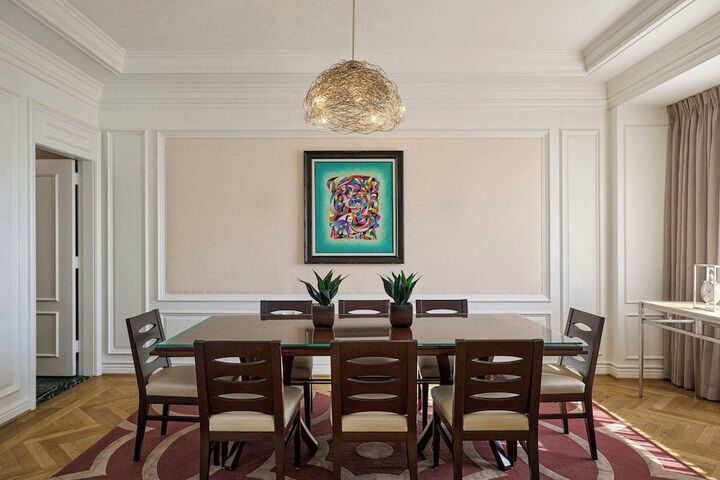 The Henry Hotel Autograph Collection