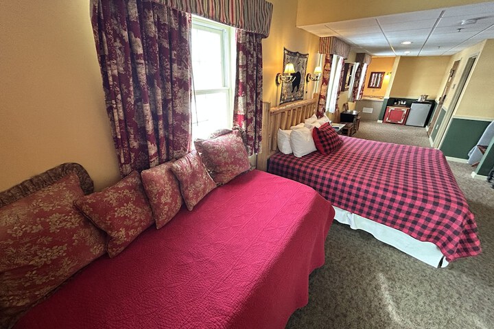 Room 224 of 260