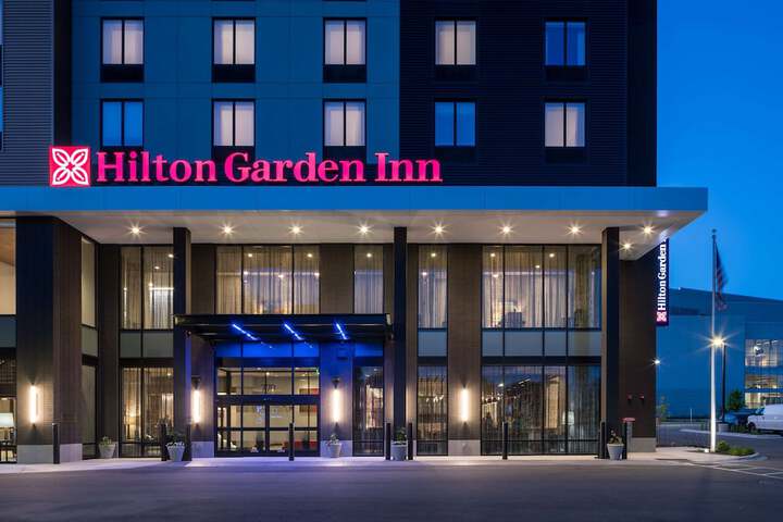 Hilton Garden Inn Madison Downtown