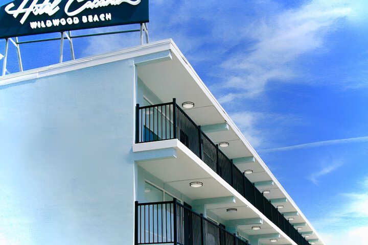 Hotel Cabana Oceanfront / Boardwalk