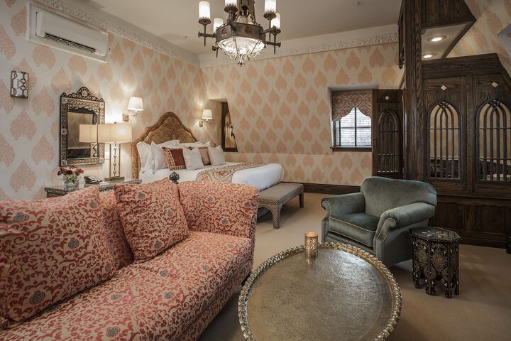 The Chanler at Cliff Walk