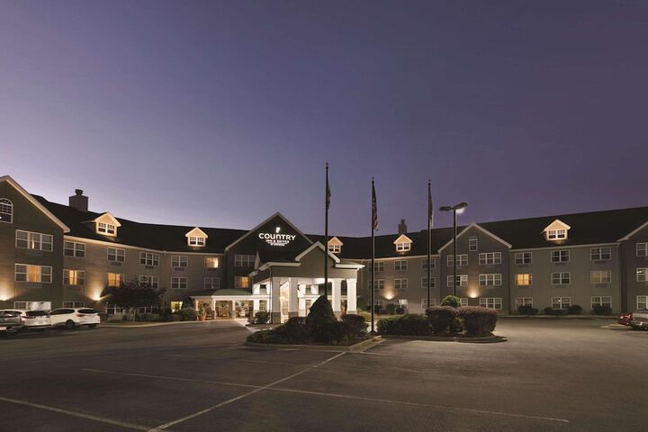 Hotel 2 of 42