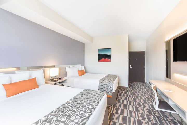 Microtel Inn & Suites by Wyndham Perry
