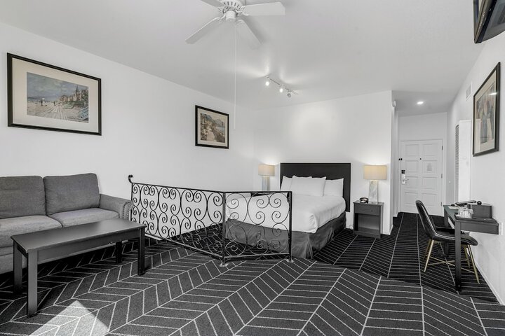 Masterpiece Hotel