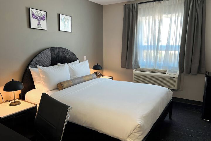 Room 21 of 53