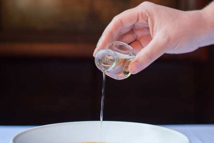Dining 85 of 100