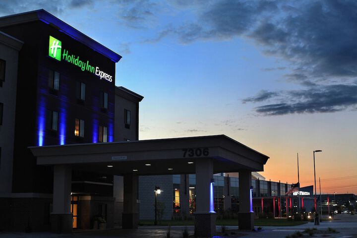 Hotel 4 of 29