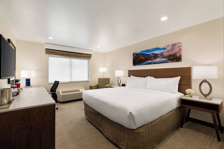 Room 14 of 39