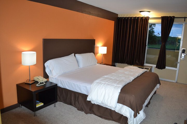 Room 28 of 44