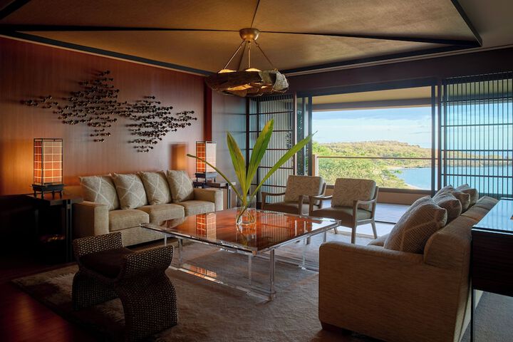 Four Seasons Resort Lanai