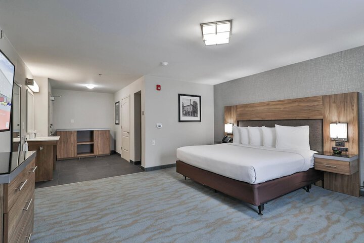 The Penn Stroud Stroudsburg - Poconos, an Ascend Collection Hotel