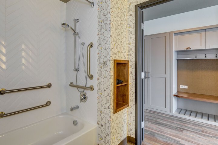 Holiday Inn & Suites Bellingham by IHG