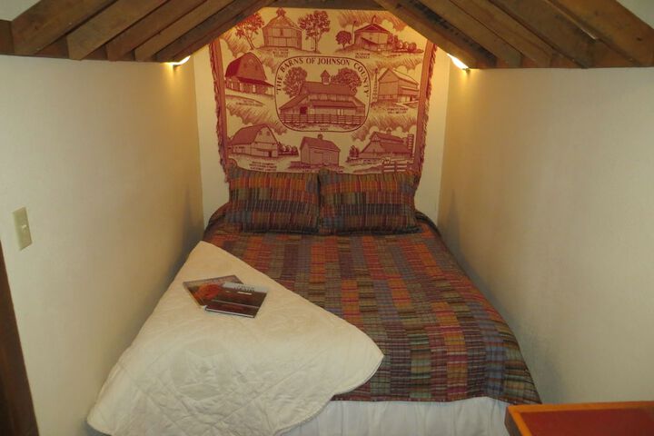 Cupola Inn Bed & Breakfast