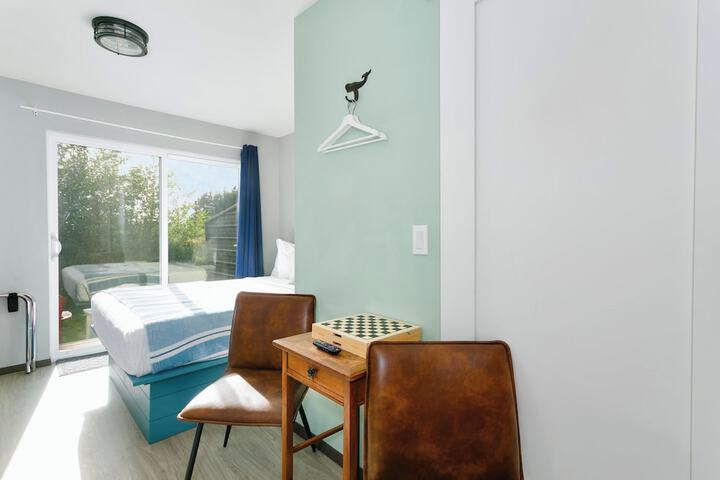 Breakwater Resort