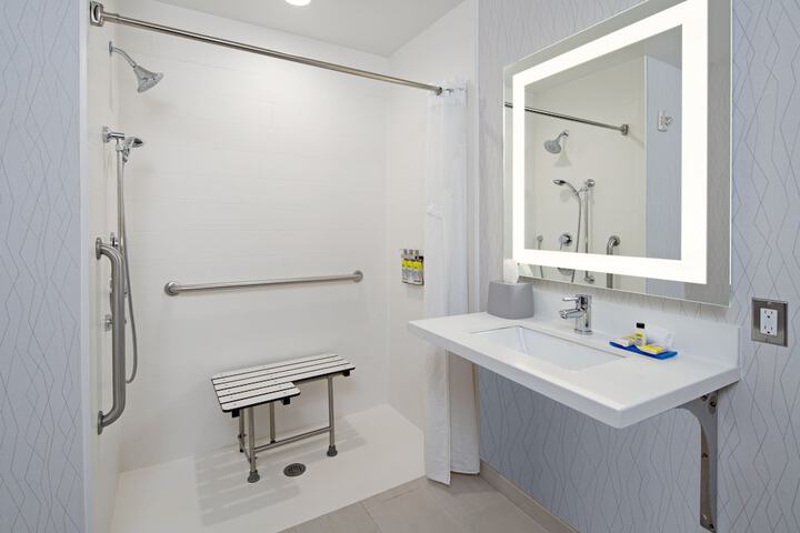 Holiday Inn Express Hotel & Suites Atascadero by IHG
