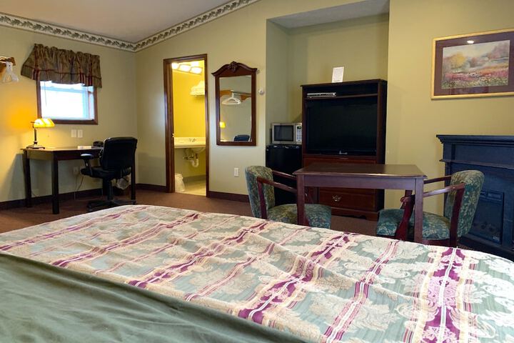Room 15 of 42