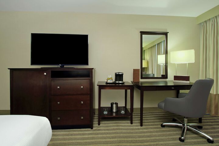 Room 17 of 50