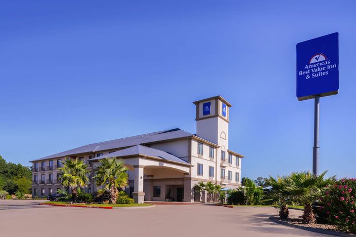 Hotel 5 of 55