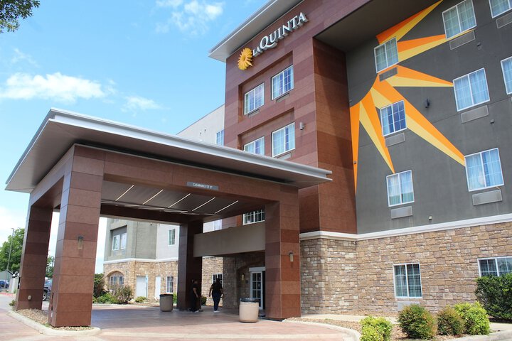 La Quinta Inn and Suites by Wyndham Schertz-San Antonio-Selma