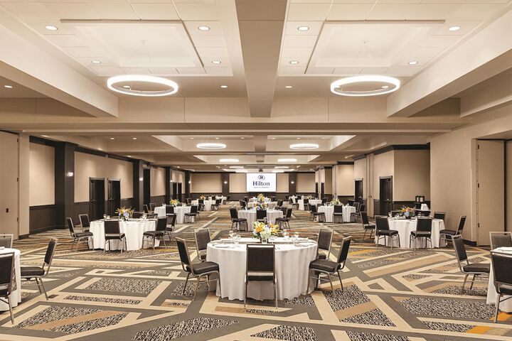 Hilton Knoxville Airport