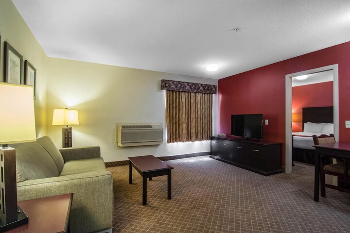 Room 12 of 56