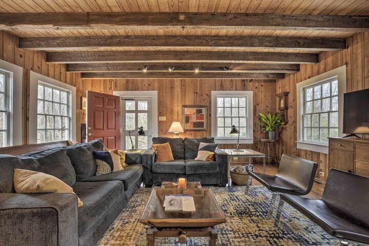 Warm + Peaceful Home w / Fire Pit on Haw River