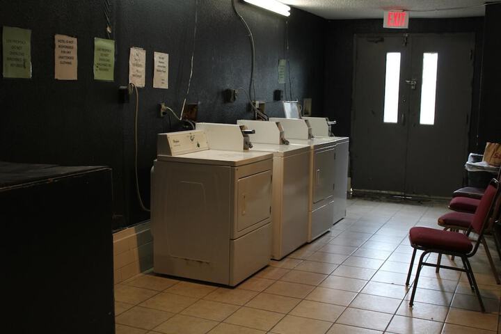 Laundry 22 of 22
