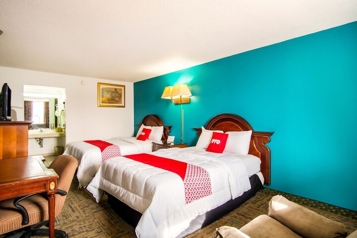 OYO Hotel Hutchinson KS West 4th Ave