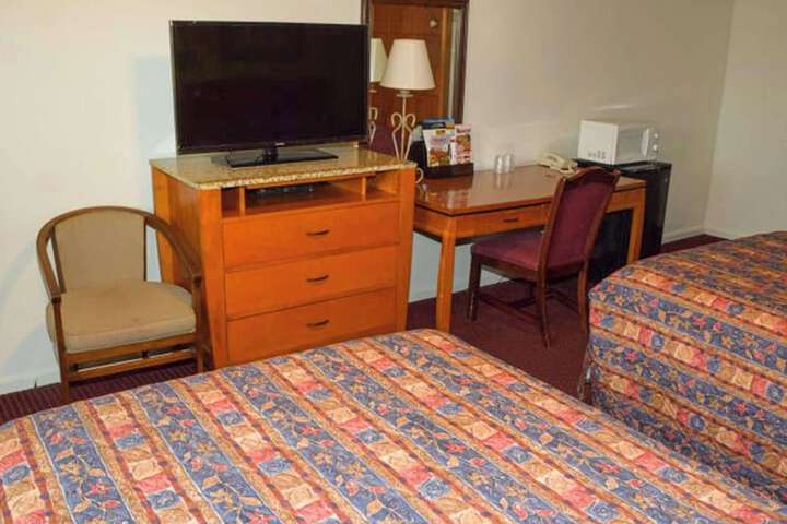 Relax Inn Bloomsburg