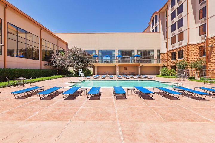 Hampton Inn & Suites Dallas-Mesquite
