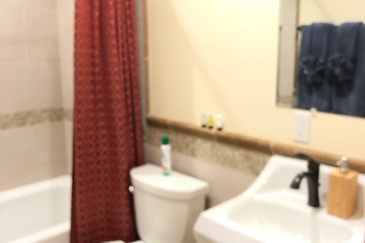 Room 15 of 40