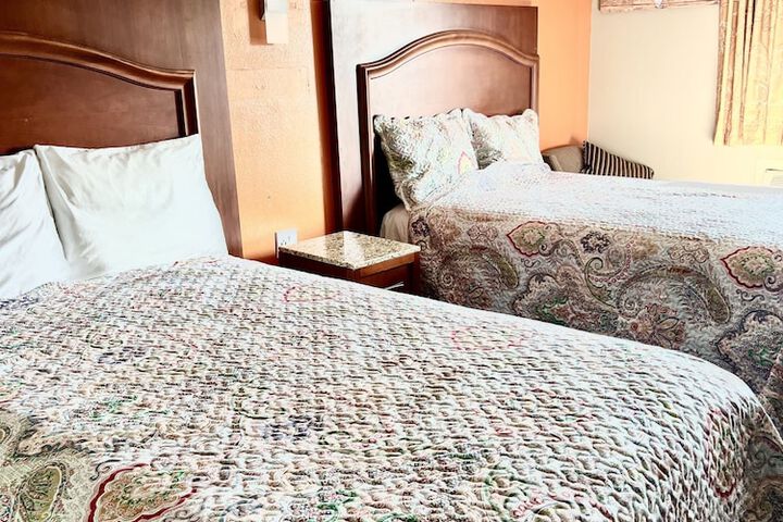 Room 40 of 59