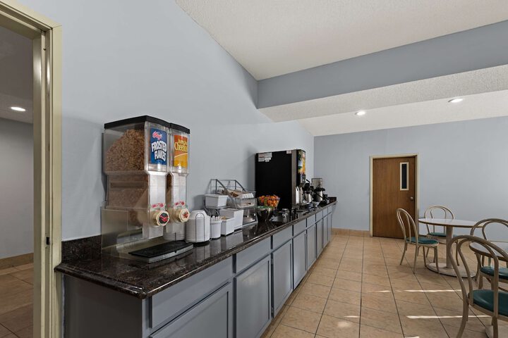 Red Lion Inn & Suites Gretna - Omaha SW