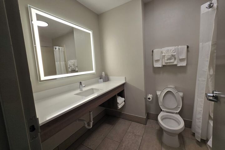 Holiday Inn Express Hotel & Suites Smithfield - Selma I -95 by IHG