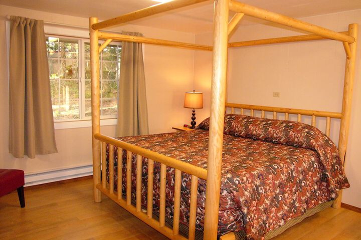 Room 20 of 99