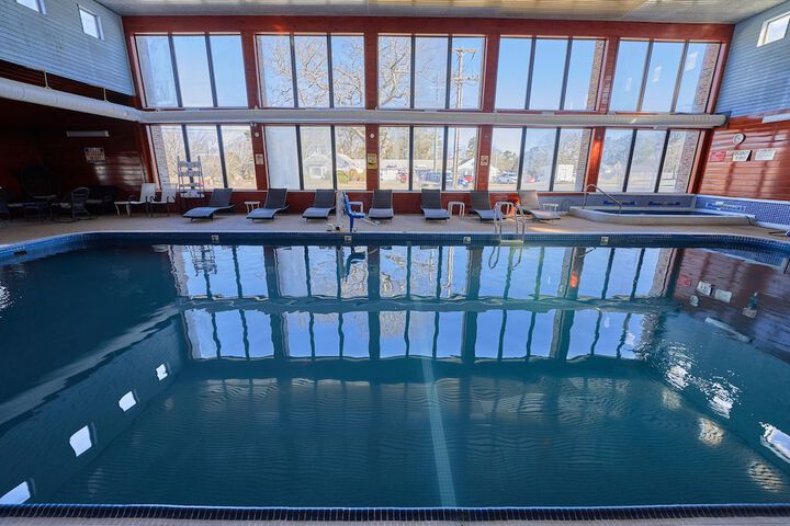Pool 14 of 50